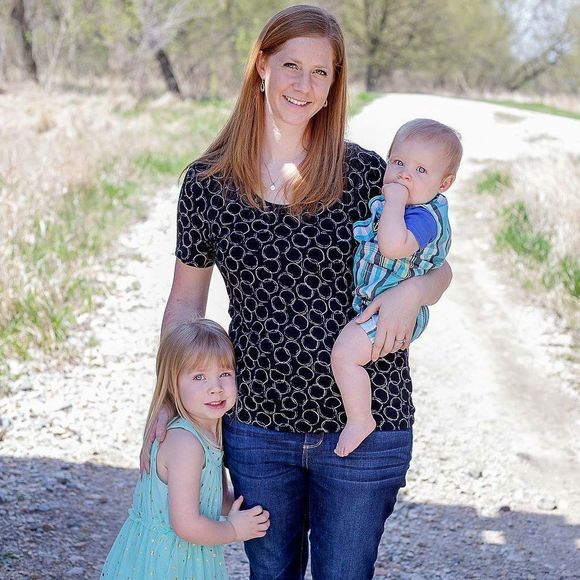 Meet your Posher, Alessandra - Picture 1 of 1